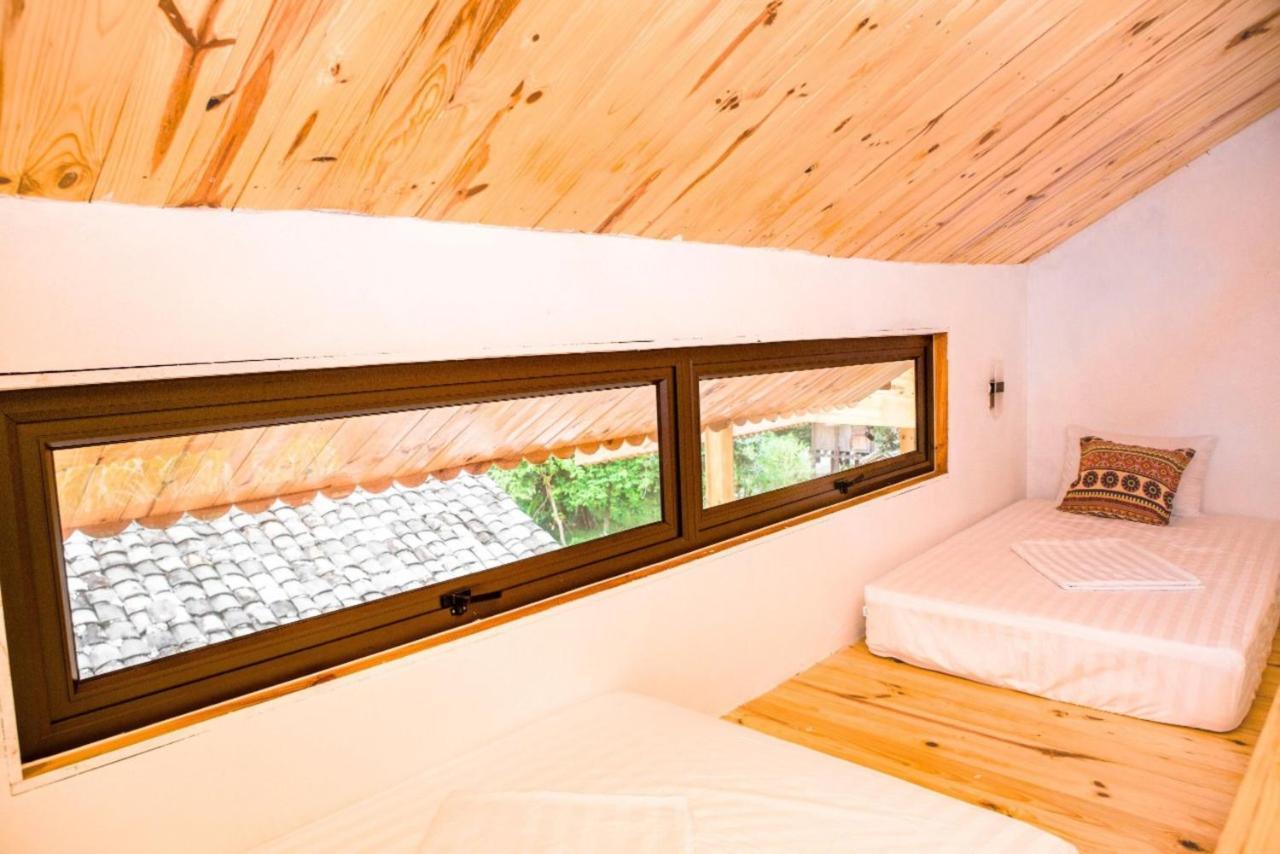 Làng Cac Chien'S Lodge Du Gia المظهر الخارجي الصورة