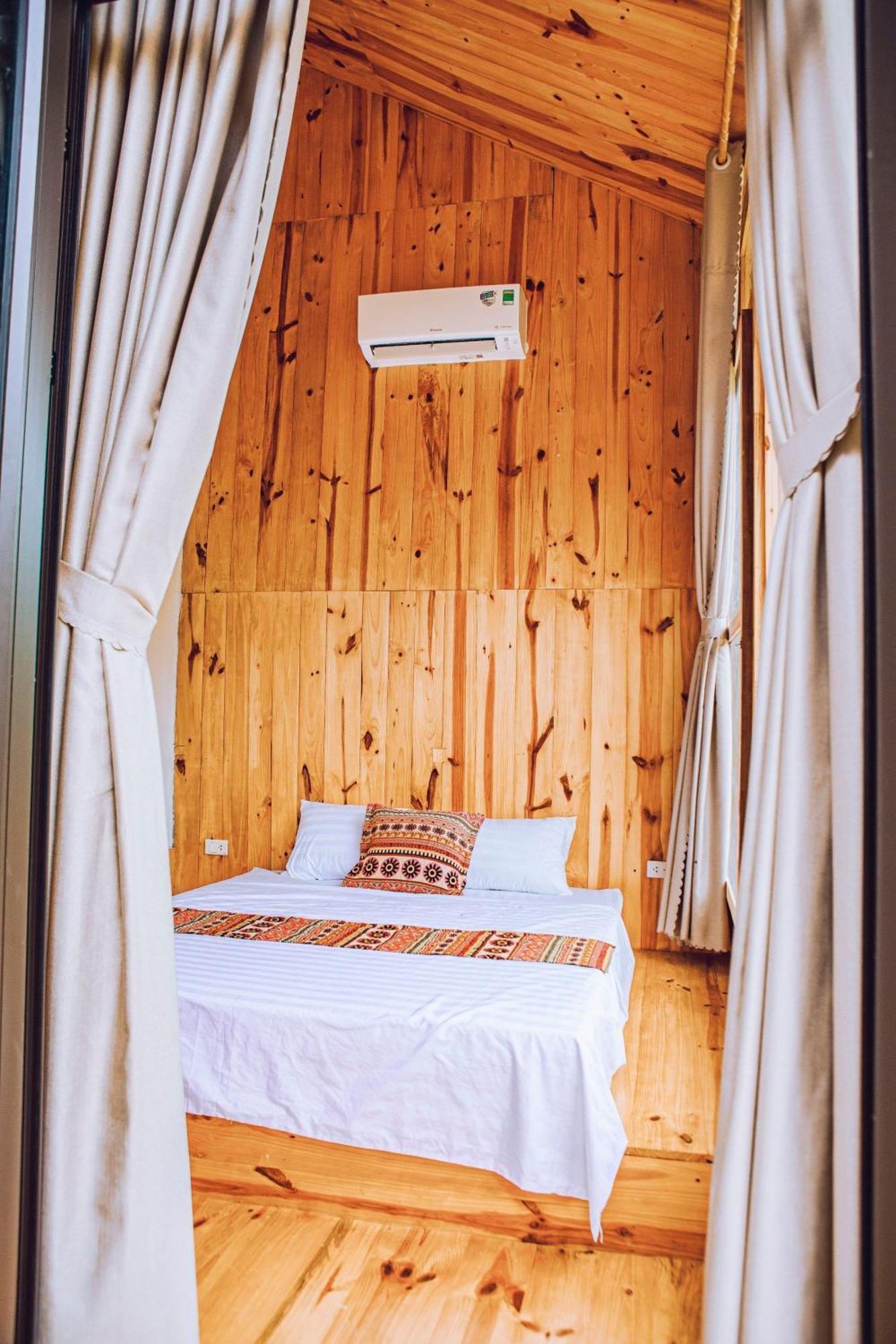 Làng Cac Chien'S Lodge Du Gia المظهر الخارجي الصورة