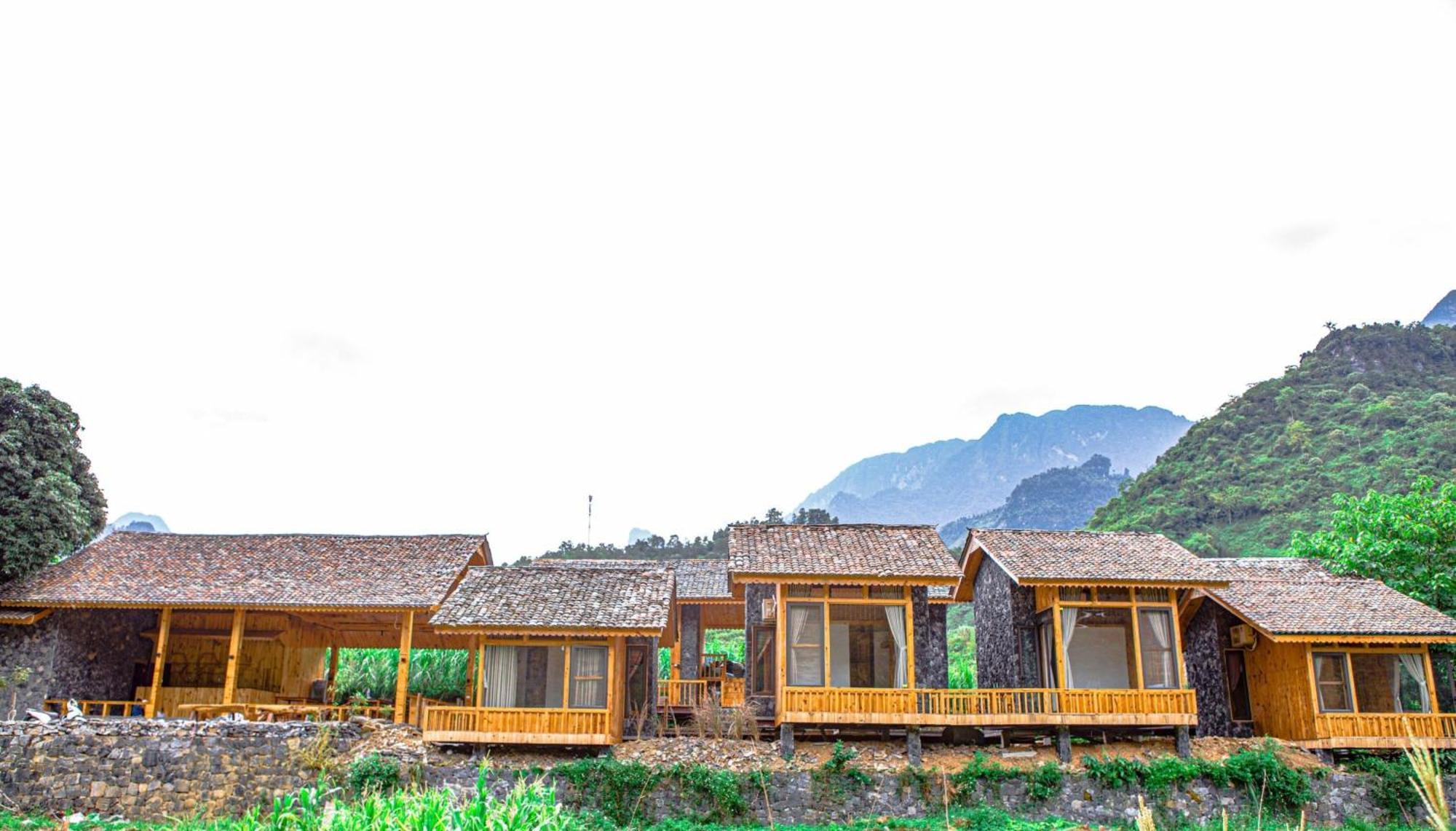 Làng Cac Chien'S Lodge Du Gia المظهر الخارجي الصورة
