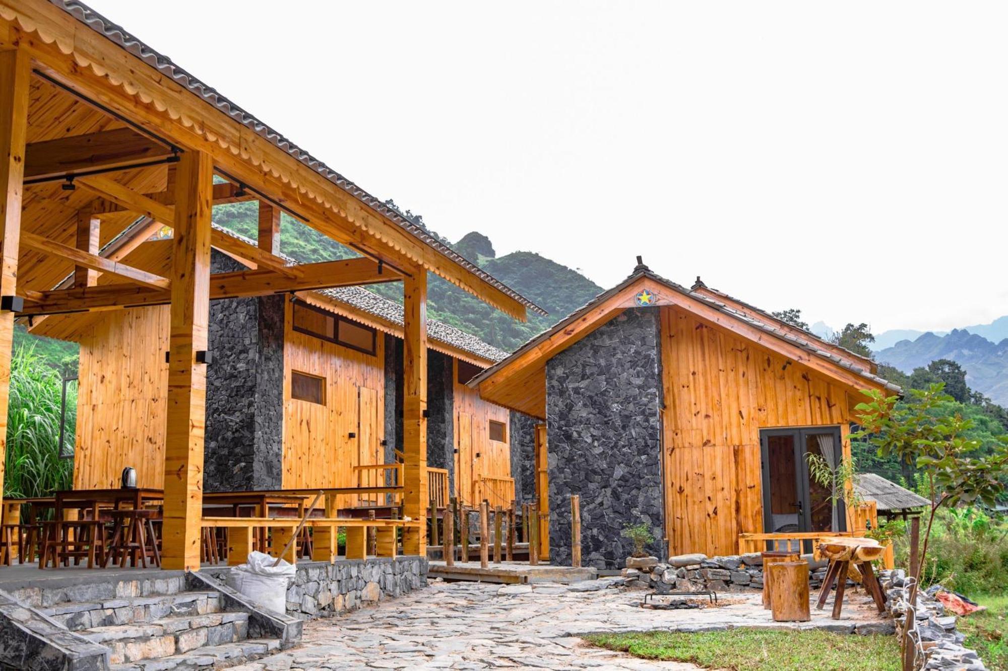 Làng Cac Chien'S Lodge Du Gia المظهر الخارجي الصورة