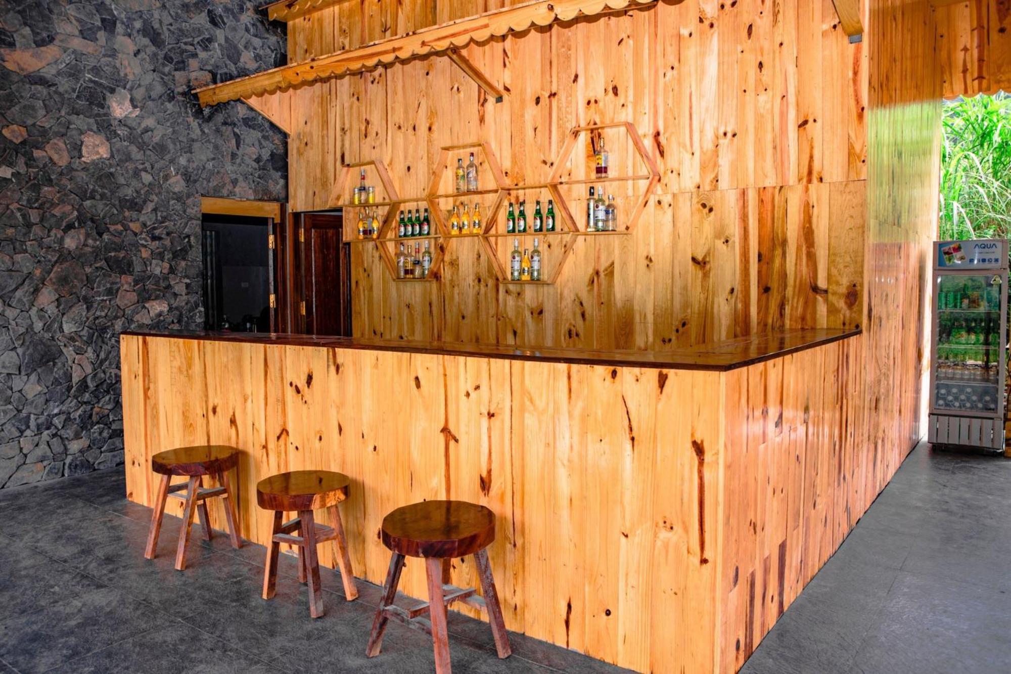 Làng Cac Chien'S Lodge Du Gia المظهر الخارجي الصورة